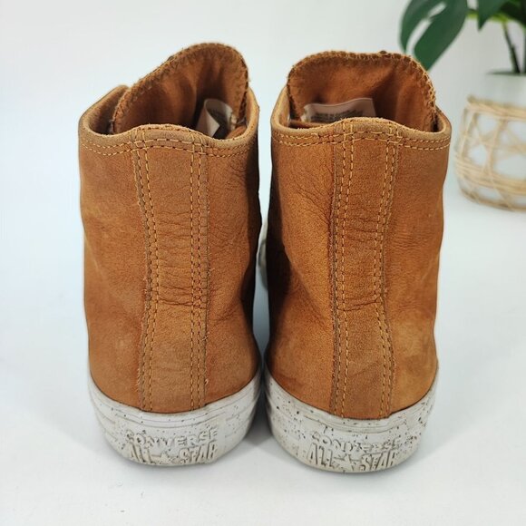 Converse Women’s Chuck Taylor All Star Brown Leather Boots Size 6.5 - Picture 3 of 8